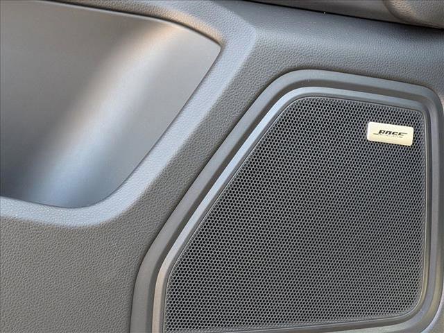 New 2025 Porsche Macan image 14