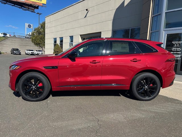 New 2025 Jaguar F-PACE R-Dynamic S image 3