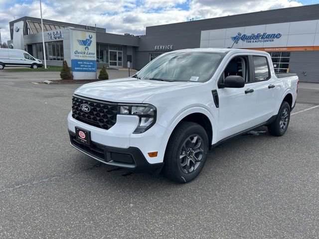 New 2025 Ford Maverick XLT image 3