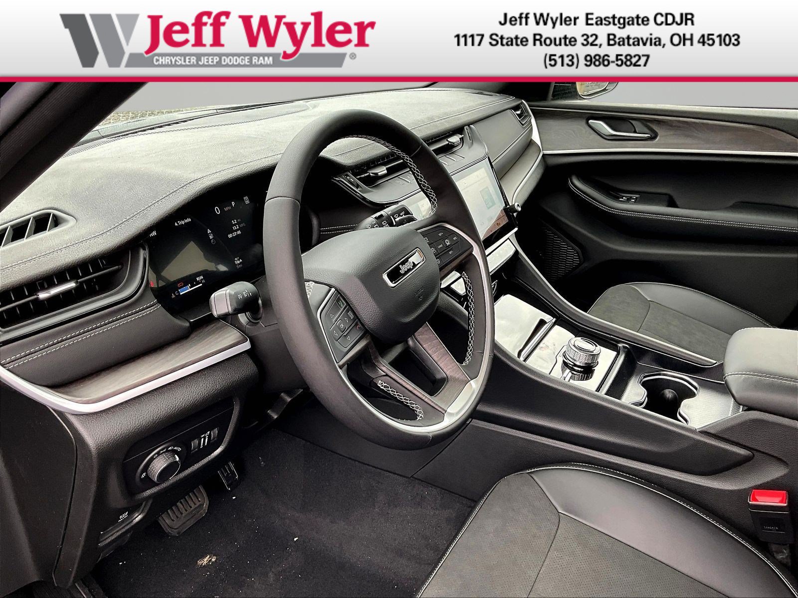 New 2026 Jeep Grand Cherokee Altitude AWD/4WD image 16