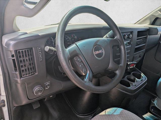 Used 2016 GMC Savana 2500 Extended image 10