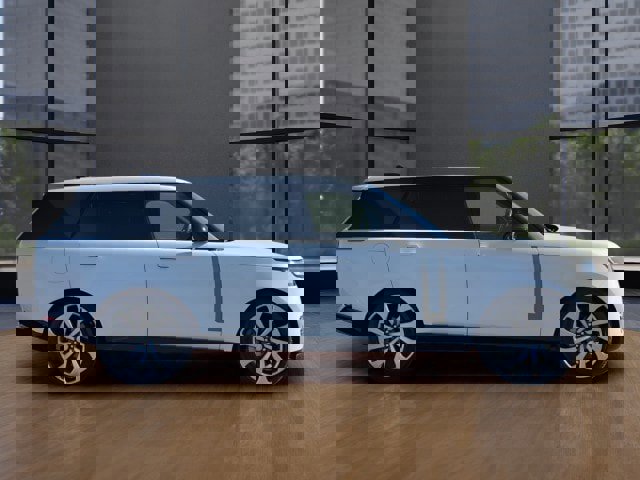 Used 2023 Land Rover Range Rover Long Wheelbase SE image 6