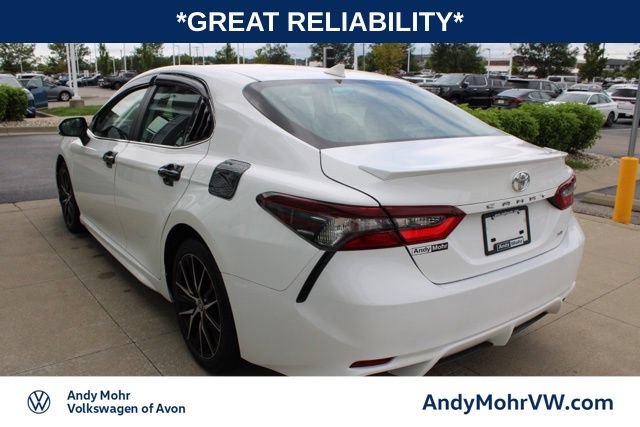 Used 2024 Toyota Camry SE FWD image 4