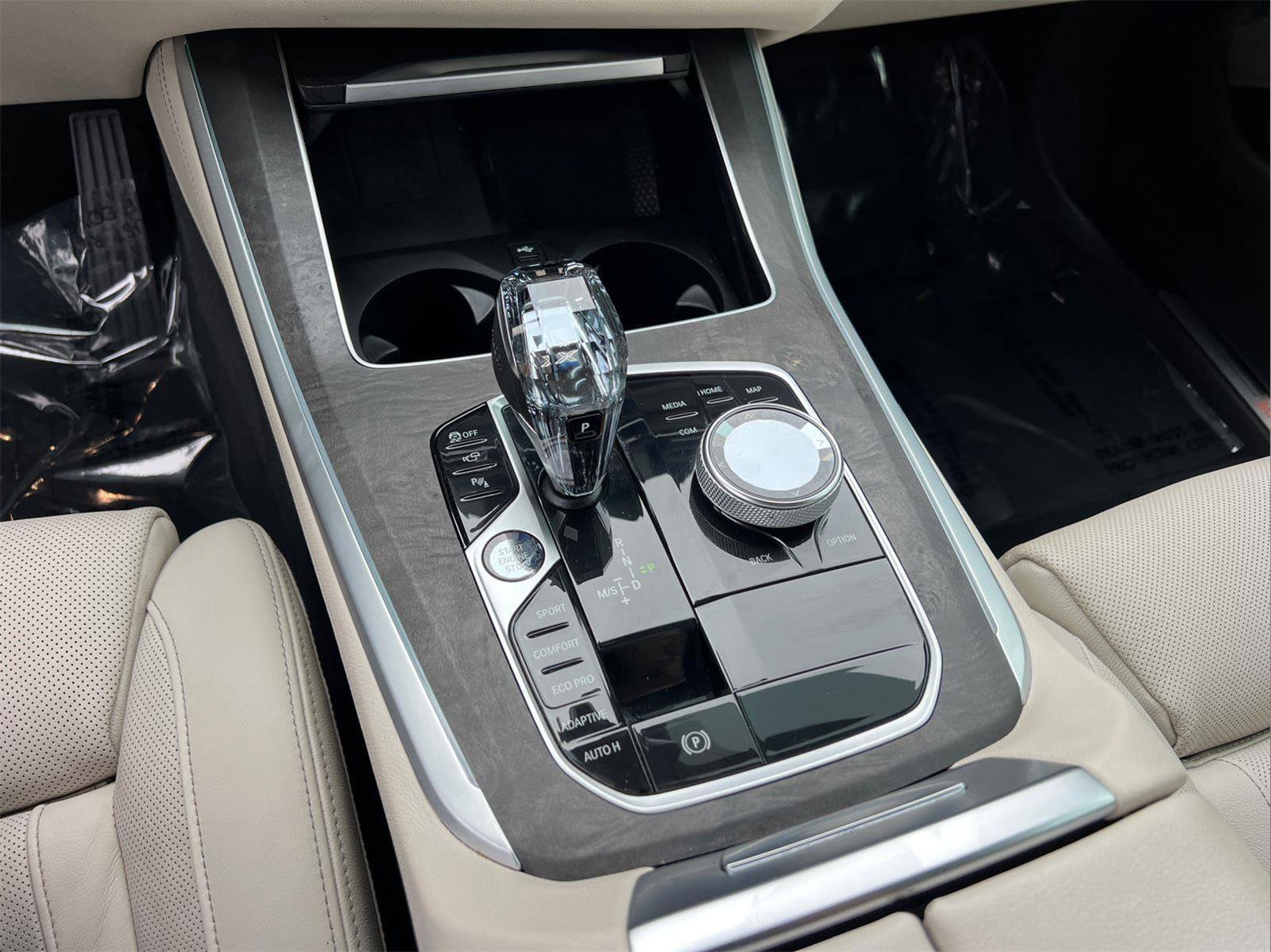 Used 2021 BMW X5 sDrive40i w/ Executive Package image 34