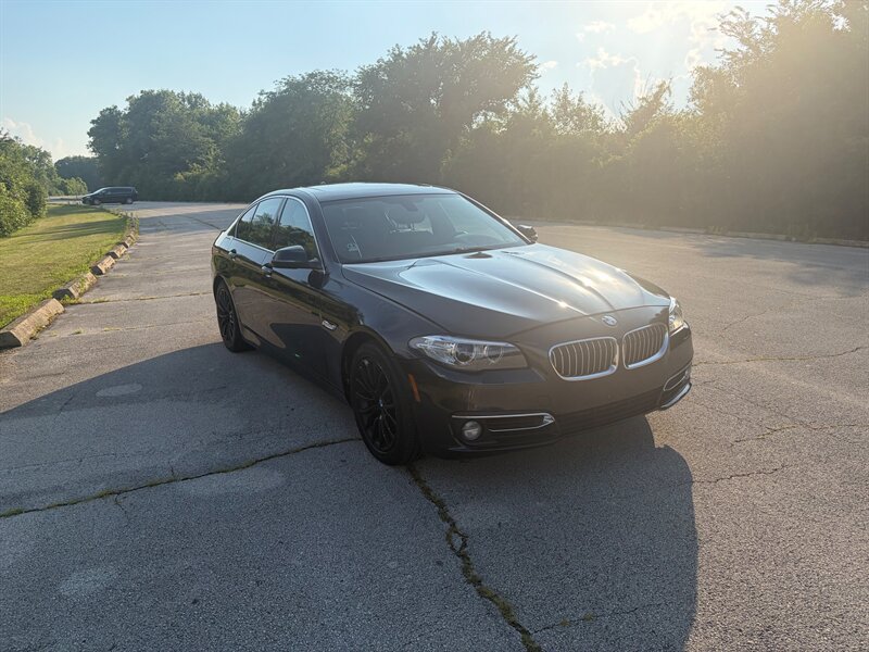 Used 2014 BMW 528i xDrive Sedan AWD/4WD image 5