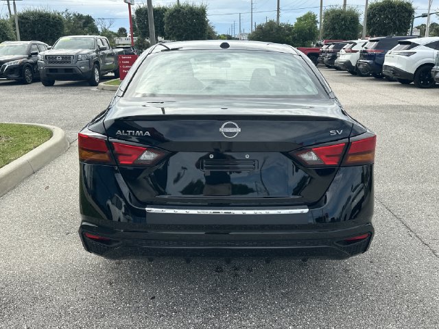 Certified 2023 Nissan Altima 2.5 SV FWD image 8