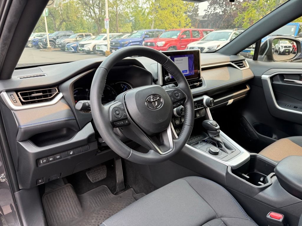 Used 2023 Toyota RAV4 SE w/ SE Grade Weather Package AWD/4WD image 13