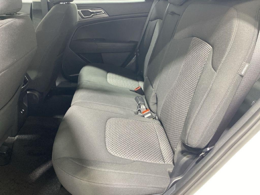 New 2026 Kia Sportage LX AWD/4WD image 24