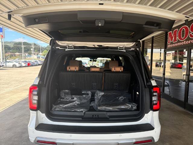Certified 2024 Ford Expedition Platinum image 26