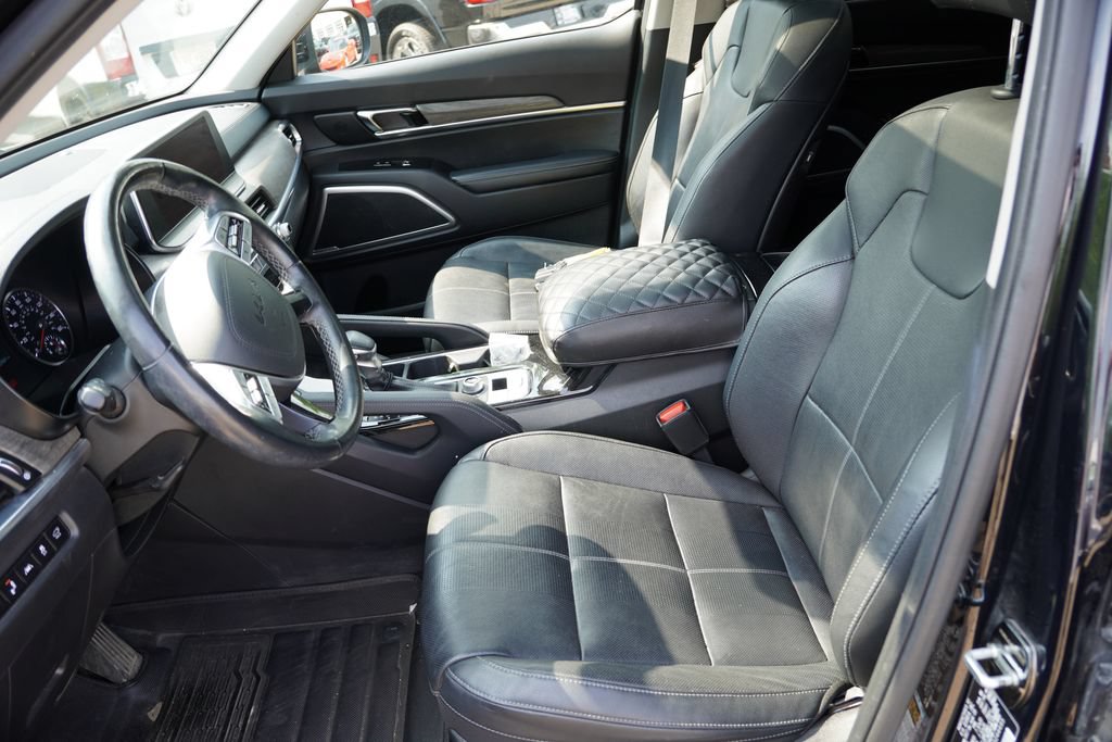 Certified 2022 Kia Telluride EX w/ EX Premium Package AWD/4WD image 4