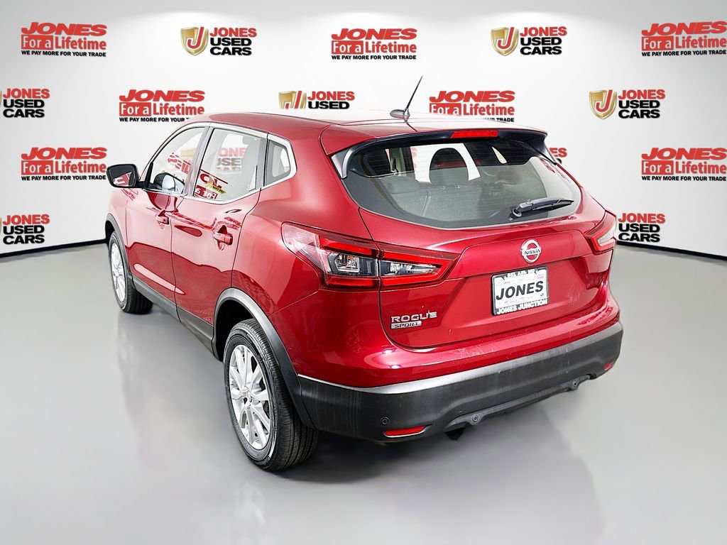 Used 2021 Nissan Rogue Sport S image 2