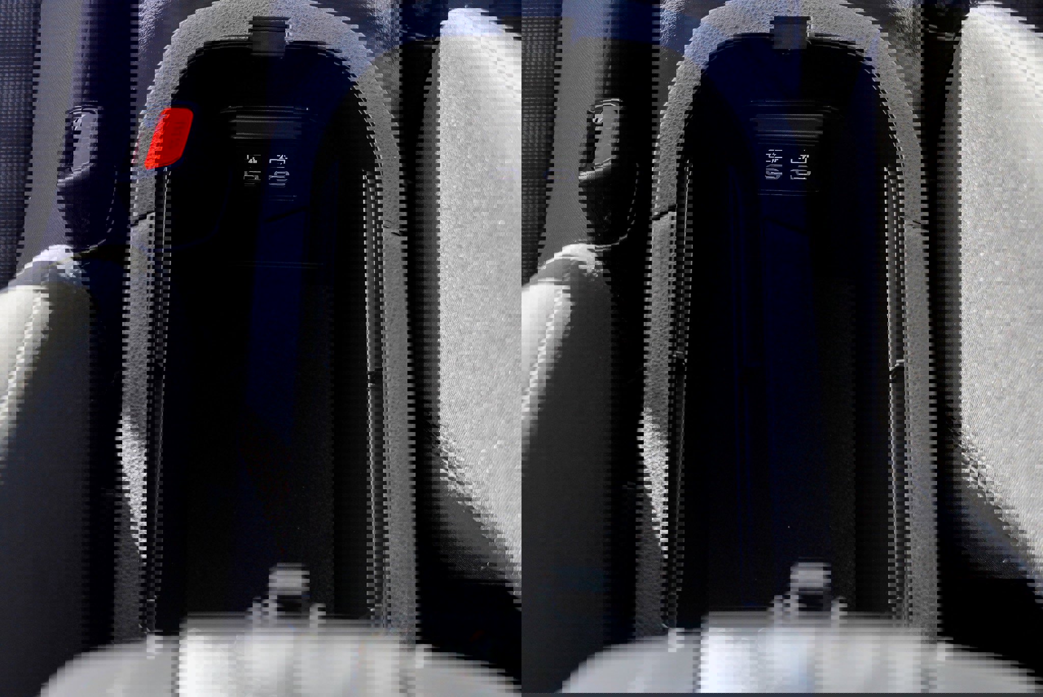 Certified 2024 Toyota RAV4 LE image 36