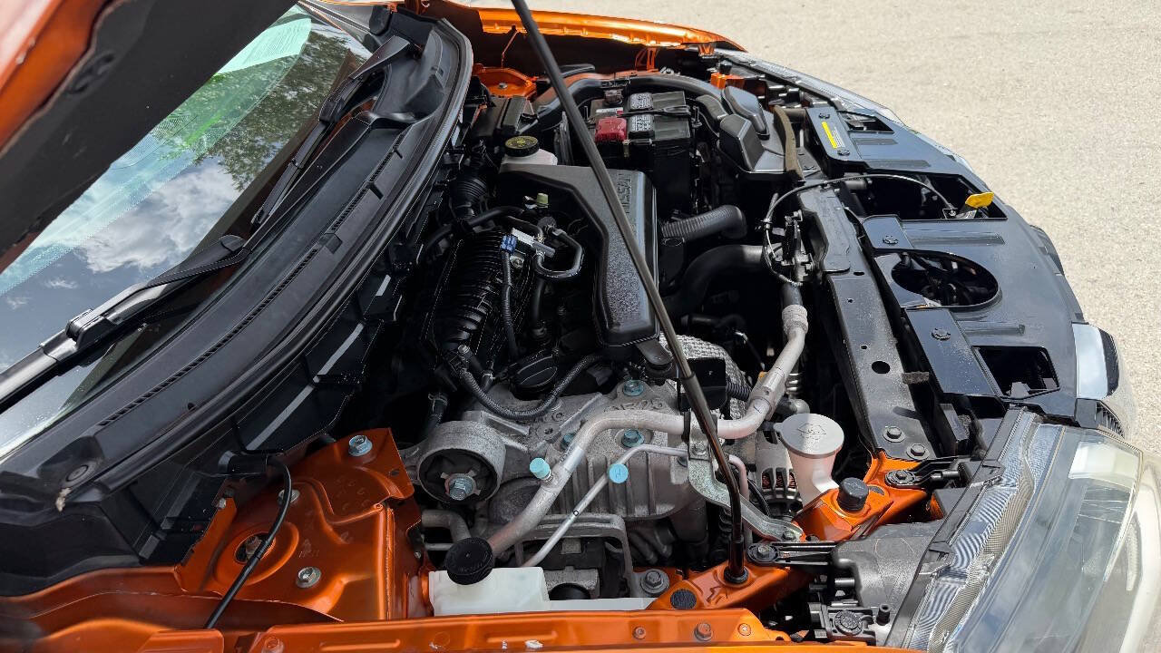Used 2018 Nissan Rogue SL FWD image 24