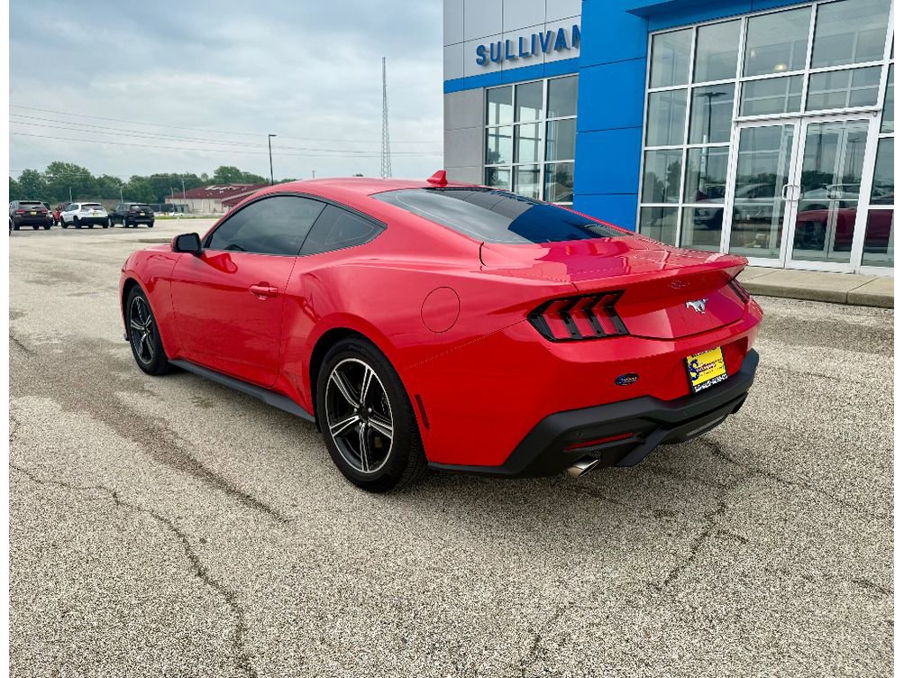 Used 2024 Ford Mustang Coupe image 2