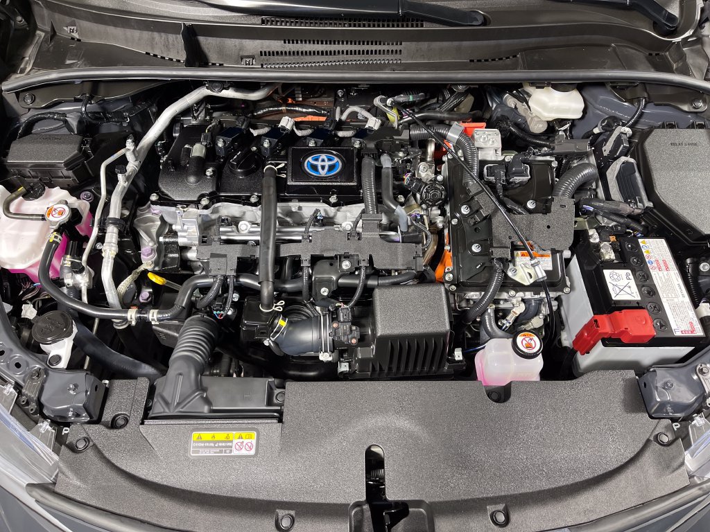 Certified 2024 Toyota Corolla LE FWD image 9