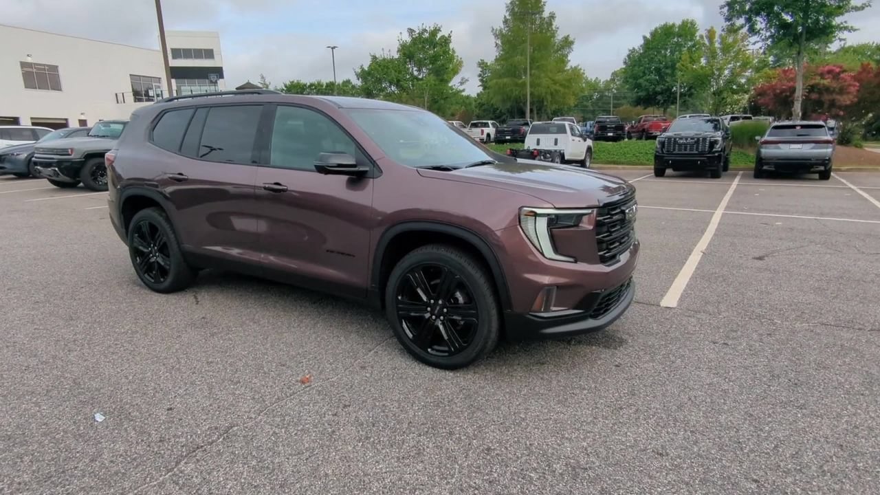 Used 2026 GMC Acadia Elevation w/ Black Edition FWD image 2