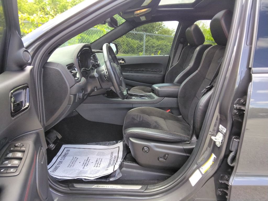 Used 2024 Dodge Durango R/T w/ Tow 'N Go Group AWD/4WD image 10