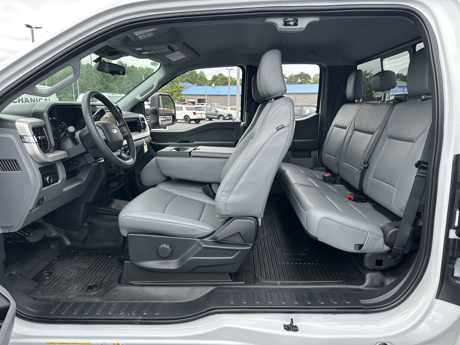 New 2025 Ford F450 XL w/ XL Chrome Package image 16