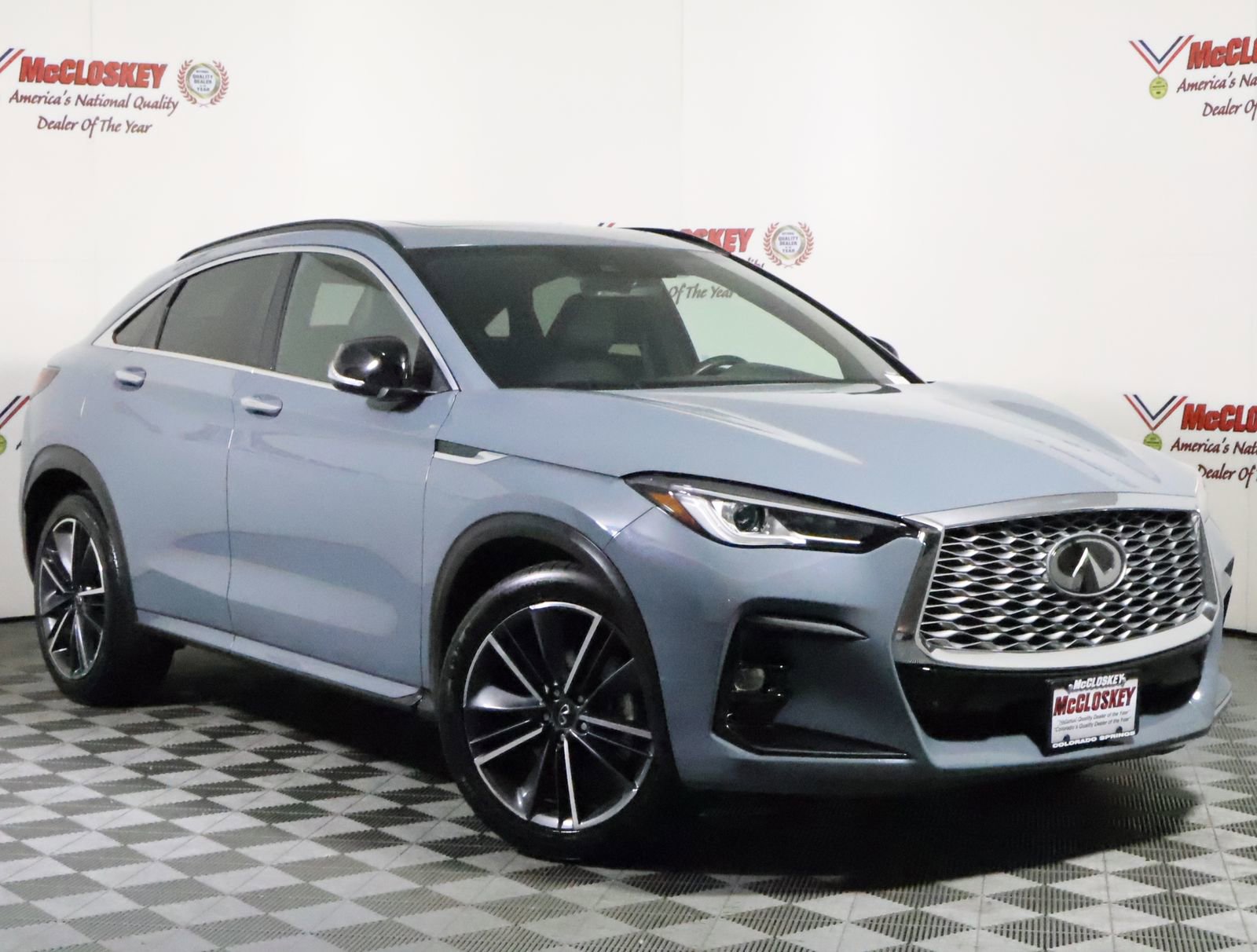 Used 2024 INFINITI QX55 Luxe image 2