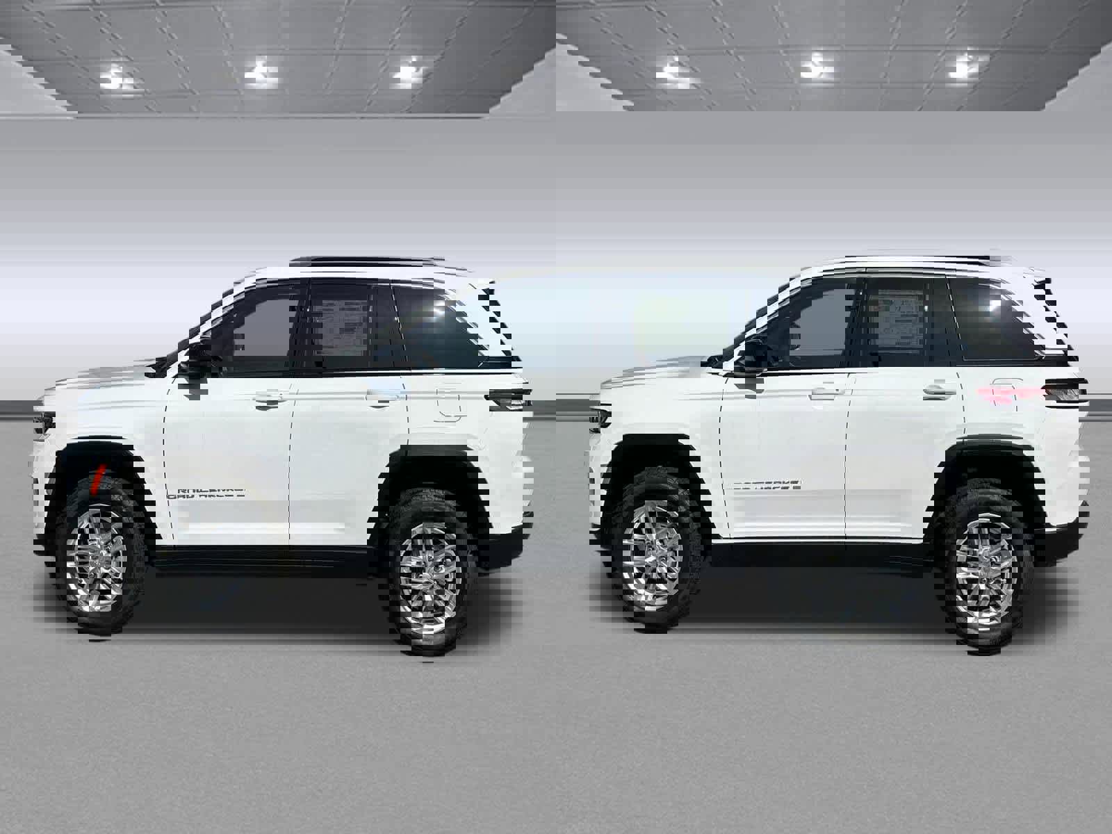 New 2025 Jeep Grand Cherokee Laredo X w/ Trailer Tow Package image 4