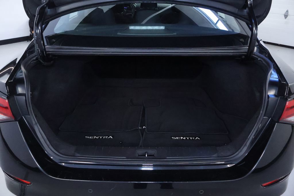 Used 2024 Nissan Sentra SV image 15