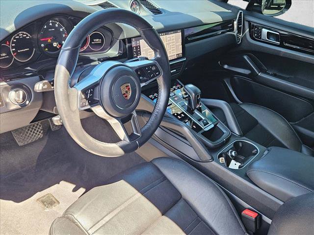 Used 2020 Porsche Cayenne AWD/4WD image 10