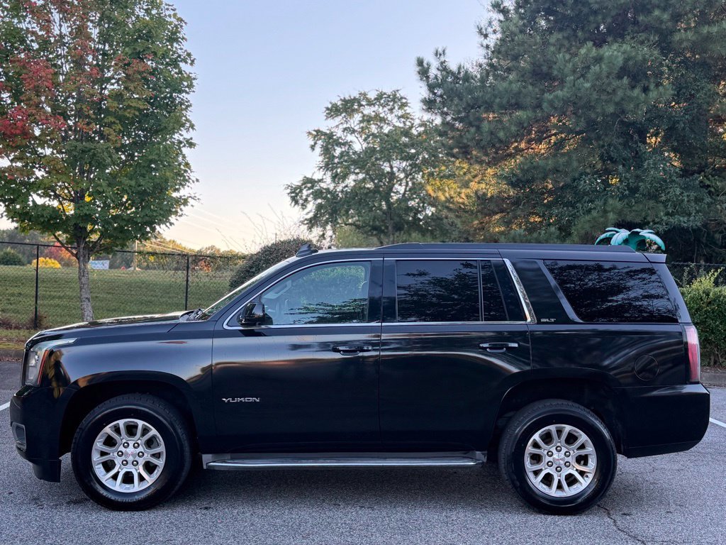 Used 2016 GMC Yukon SLT RWD image 2