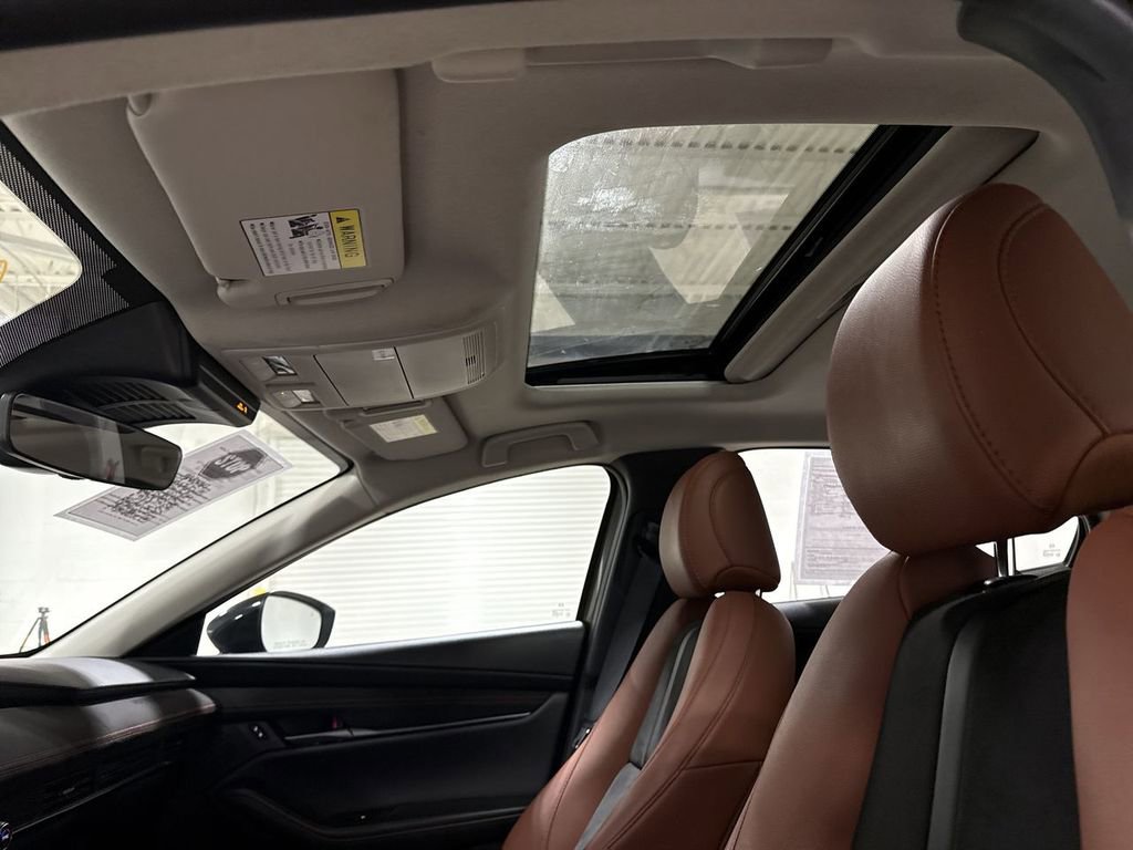 Used 2024 MAZDA MAZDA3 s AWD/4WD image 19