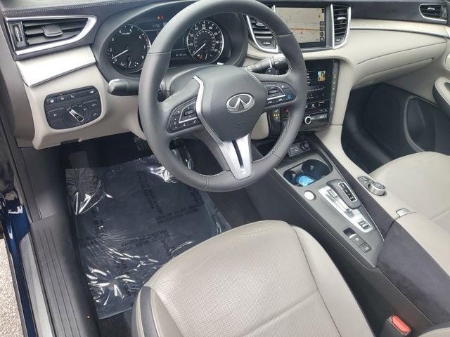 Used 2023 INFINITI QX50 Sensory image 20
