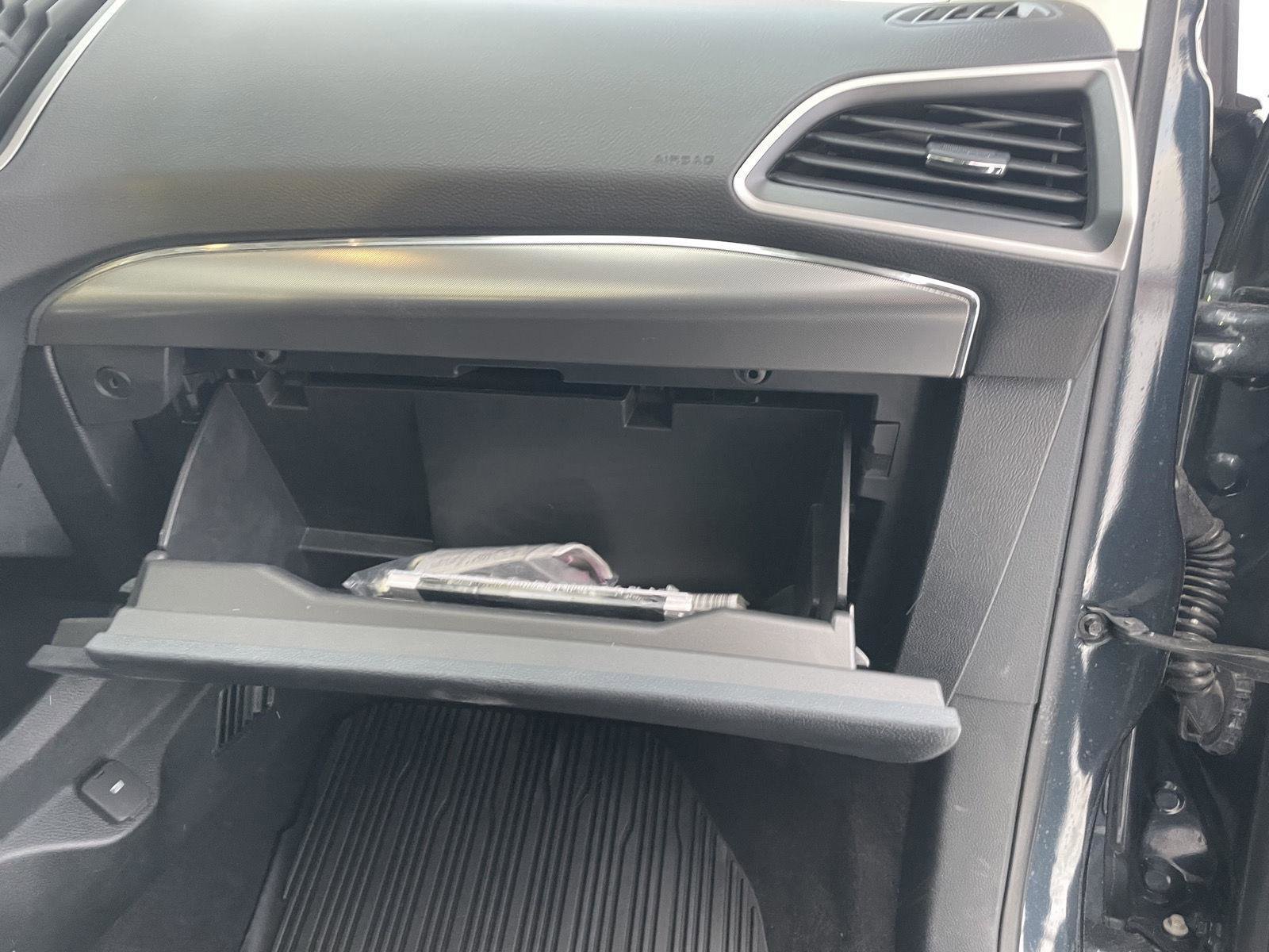 Used 2022 Ford Edge SEL w/ Convenience Package image 28