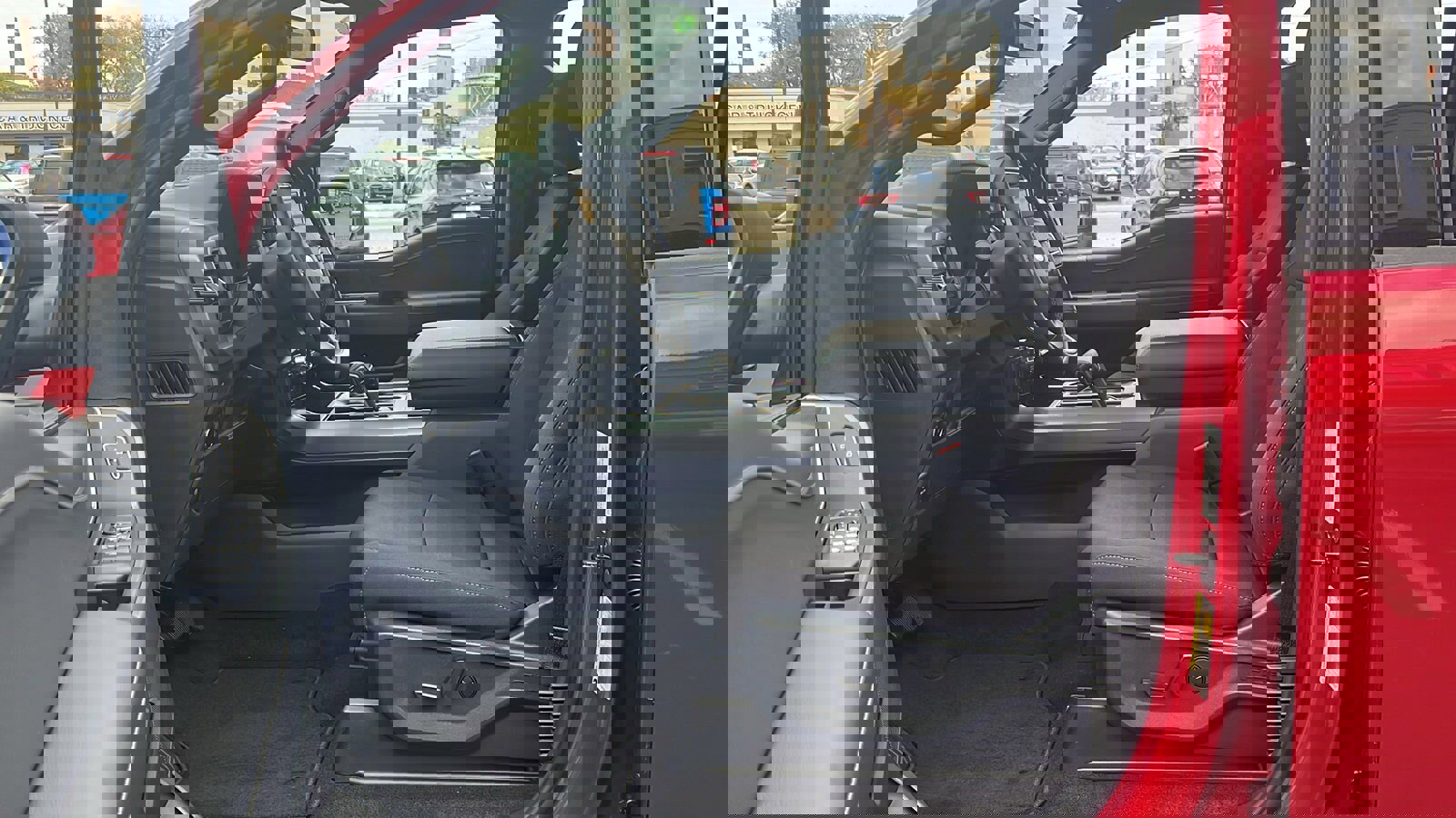 New 2025 Ford F150 XLT w/ Equipment Group 302A MID image 34