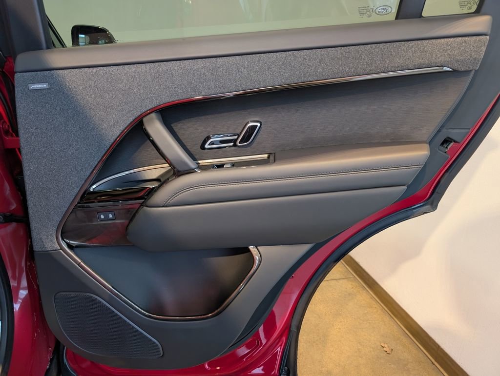 New 2026 Land Rover Range Rover Sport Dynamic SE image 26