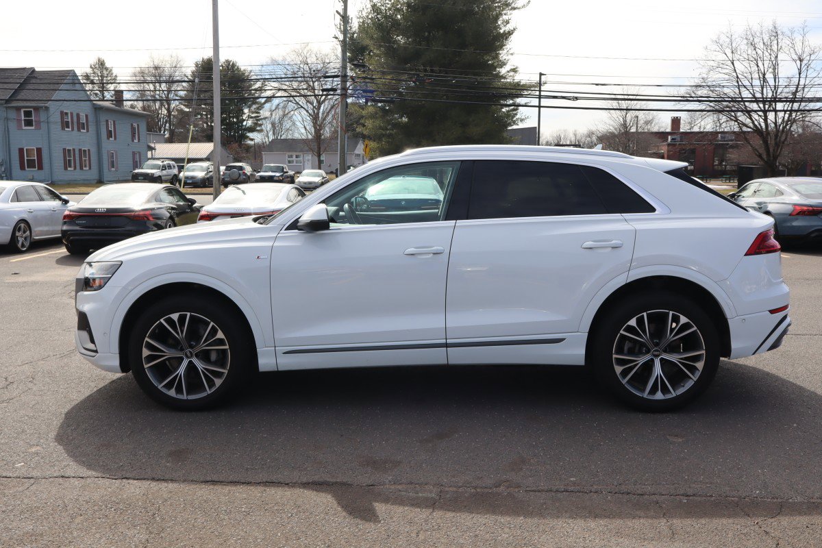 Used 2023 Audi Q8 Premium Plus w/ Premium Plus Package image 8