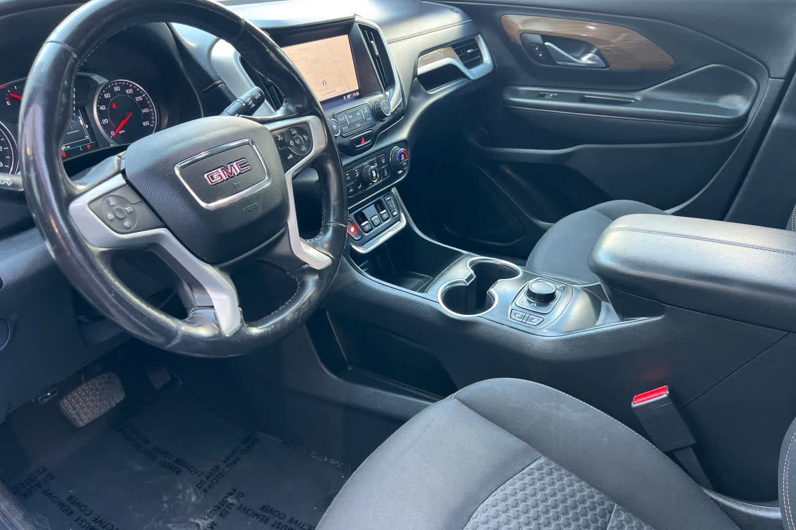 Used 2018 GMC Terrain SLE w/ Driver Convenience Package image 12