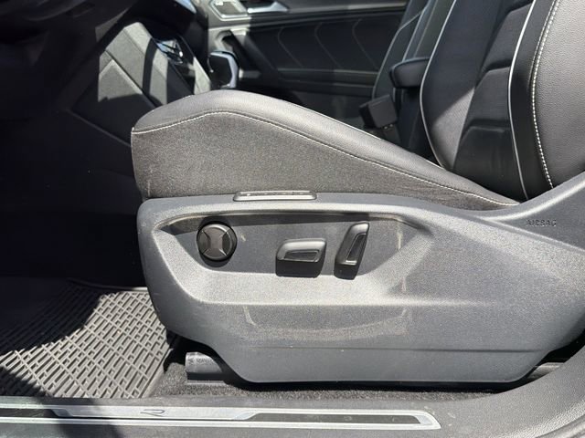 Used 2024 Volkswagen Tiguan SEL R-Line AWD/4WD image 22