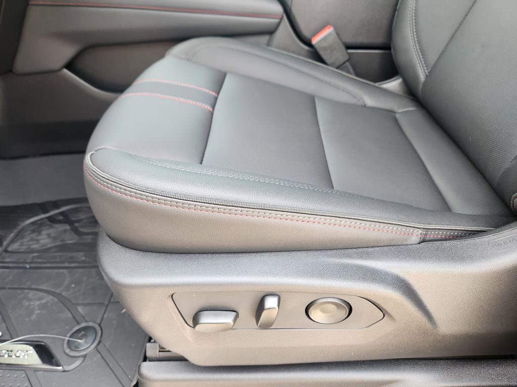 New 2026 Chevrolet Suburban RST w/ Advanced Technology Package image 18