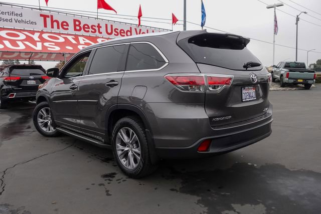 Used 2015 Toyota Highlander XLE image 10