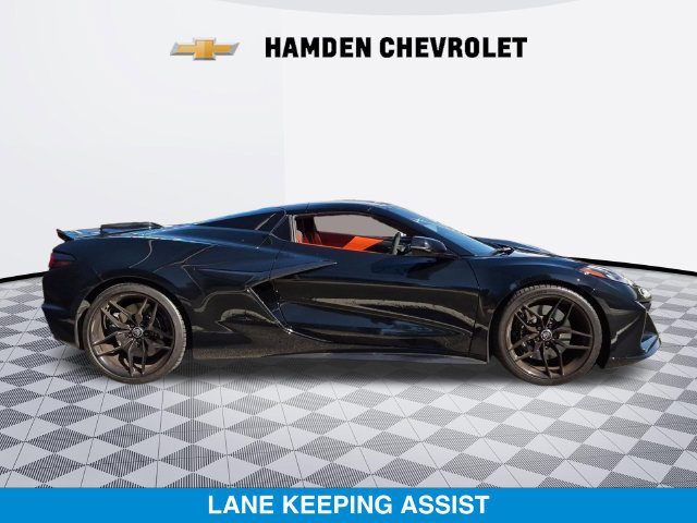 Used 2025 Chevrolet Corvette Z06 w/ Stealth Interior Trim Package RWD image 2