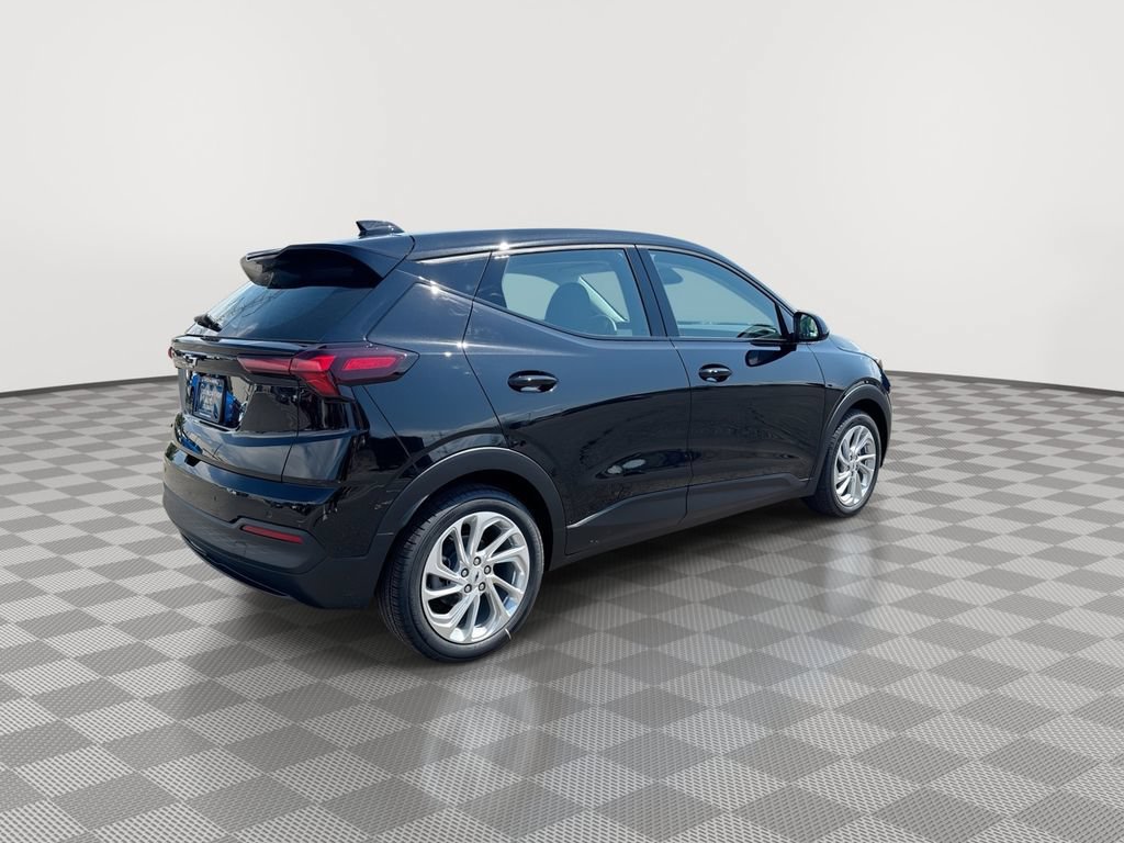 New 2027 Chevrolet Bolt LT w/ Comfort Package FWD image 9