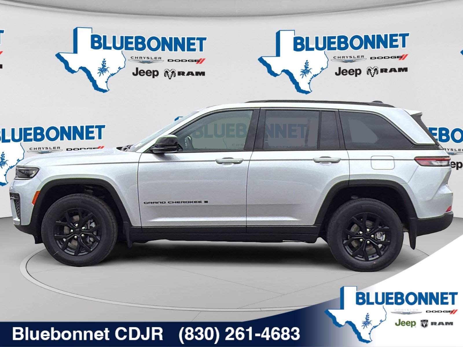 New 2026 Jeep Grand Cherokee Altitude AWD/4WD image 8