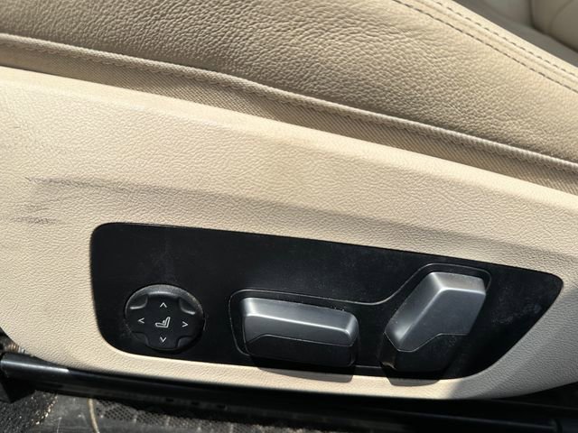 Used 2022 BMW 430i xDrive Convertible w/ Convenience Package image 16