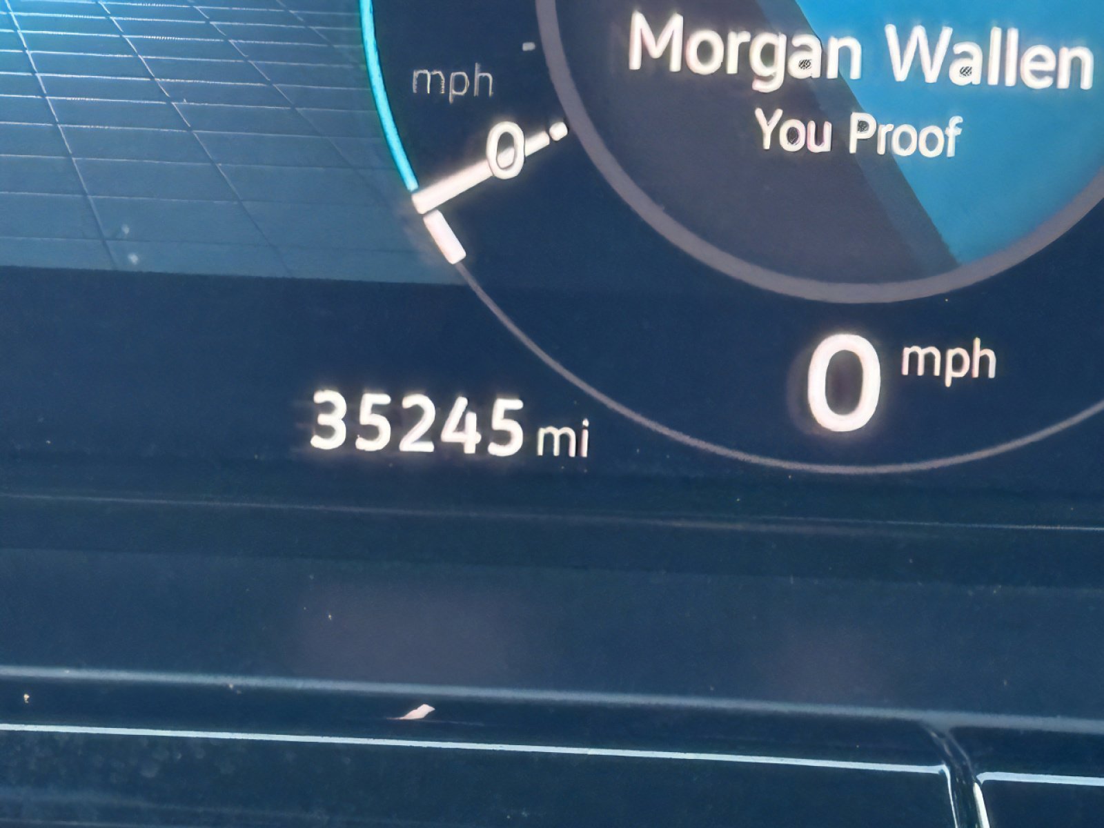 Used 2024 Volkswagen Atlas Cross Sport SE image 18