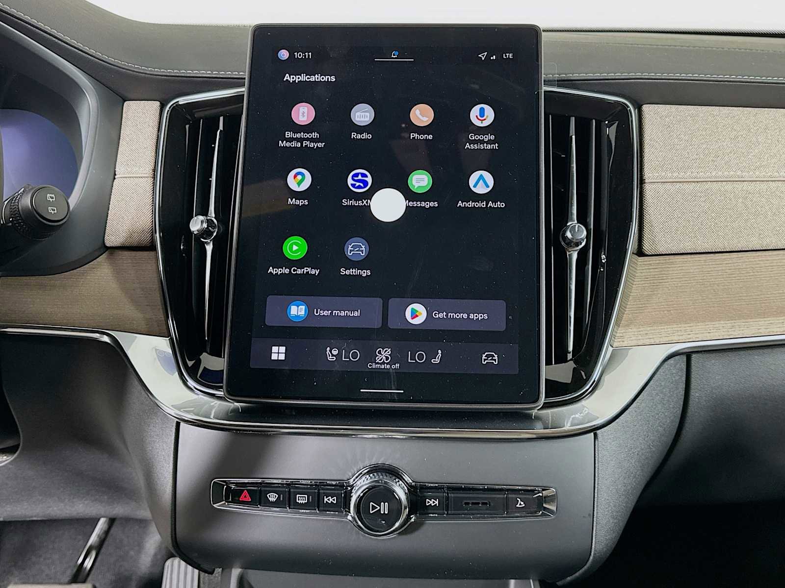 New 2026 Volvo XC90 B5 Plus image 13