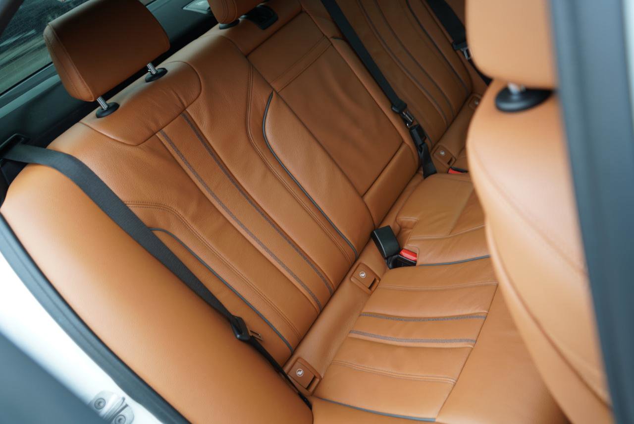 Used 2018 BMW 530e xDrive image 59