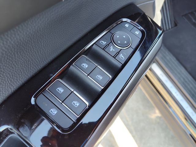 Used 2025 Nissan Pathfinder Platinum w/ Cargo Package image 19