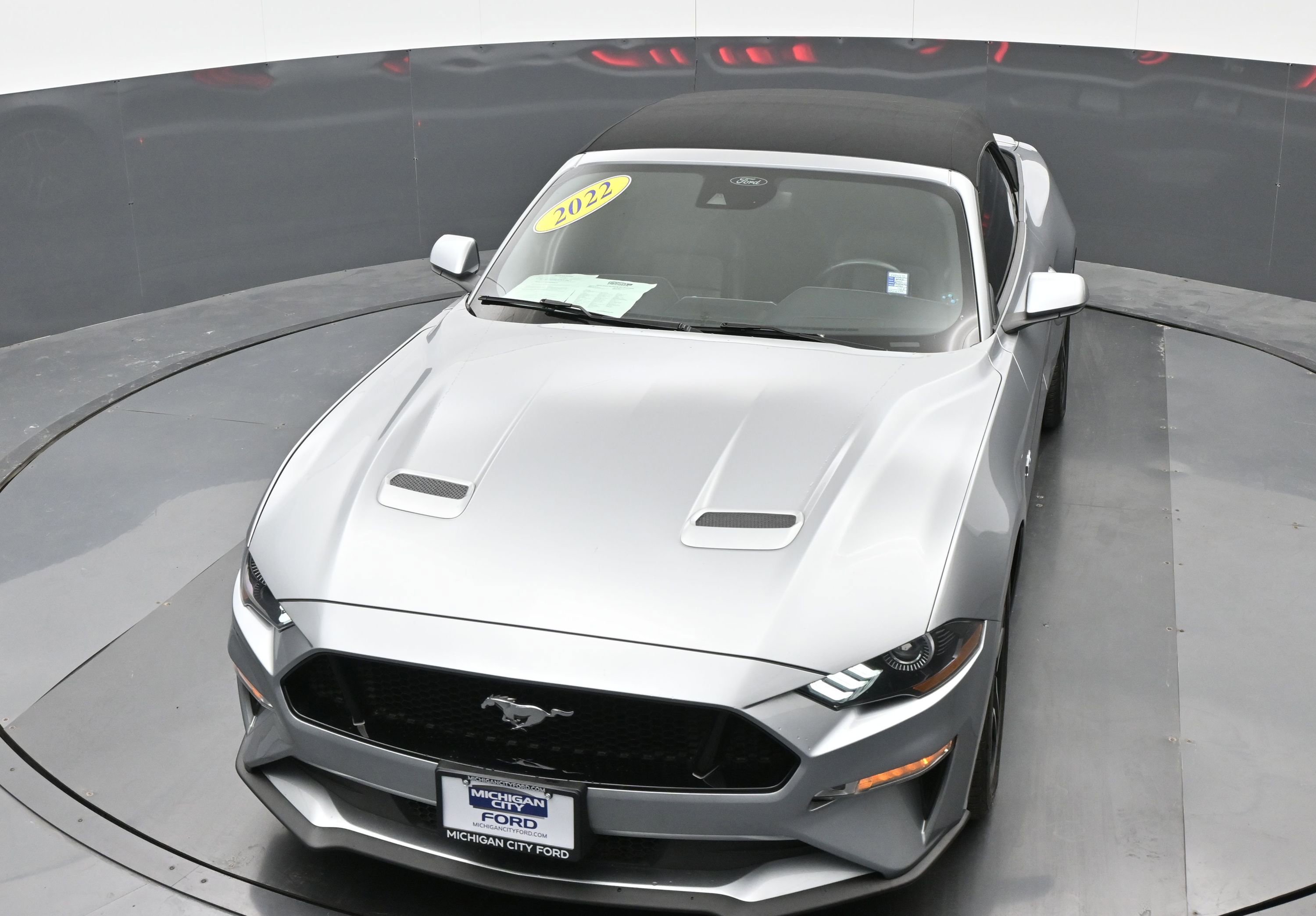 Used 2022 Ford Mustang GT Premium w/ Equipment Group 401A RWD image 30