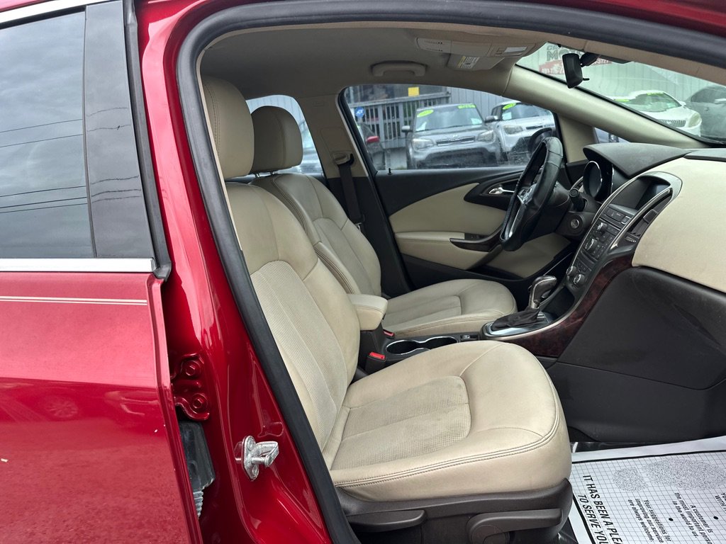 Used 2016 Buick Verano FWD image 13