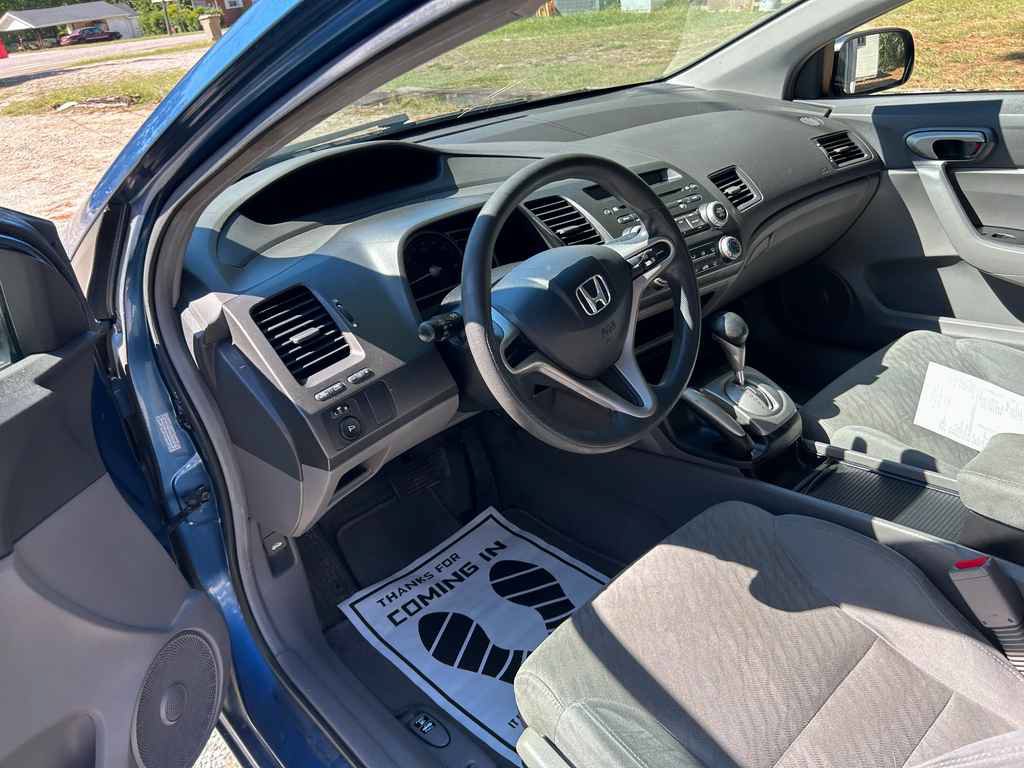 Used 2010 Honda Civic LX image 8