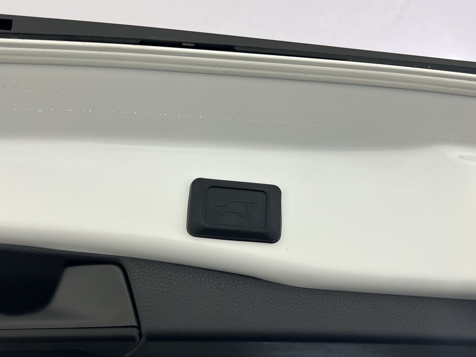 Used 2019 Toyota RAV4 Limited AWD/4WD image 27