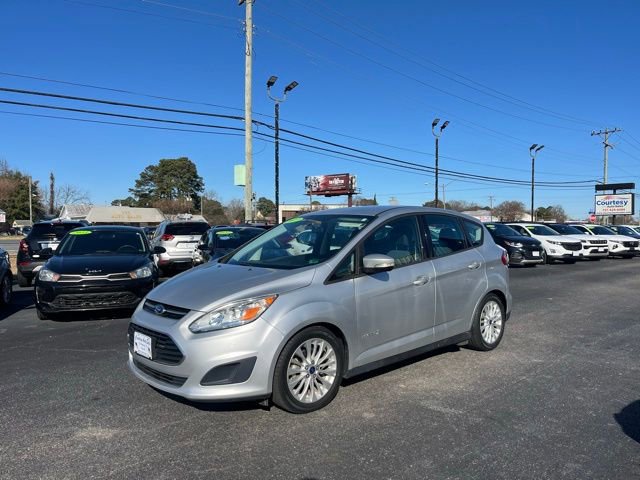 Used 2017 Ford C-MAX SE image 2